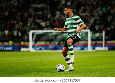 东契奇：里夫斯无论扮演什么角色都不会抱怨 他就是你想要的队友